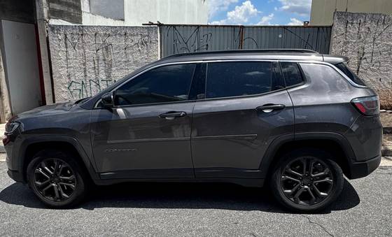 JEEP COMPASS 1.3 T270 TURBO FLEX LONGITUDE AT6 JEEP COMPASS 1.3 T270 TURBO FLEX LONGITUDE AT6